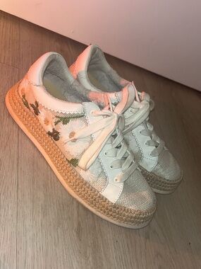 Dulce Vita women’s shoes great condition